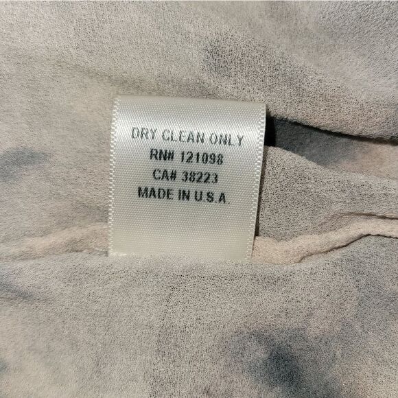 Revolve Silk Miyoshi Split Neck Gypsy Longsleeve Top Ink Gypsy 05 Small - Picture 14 of 15